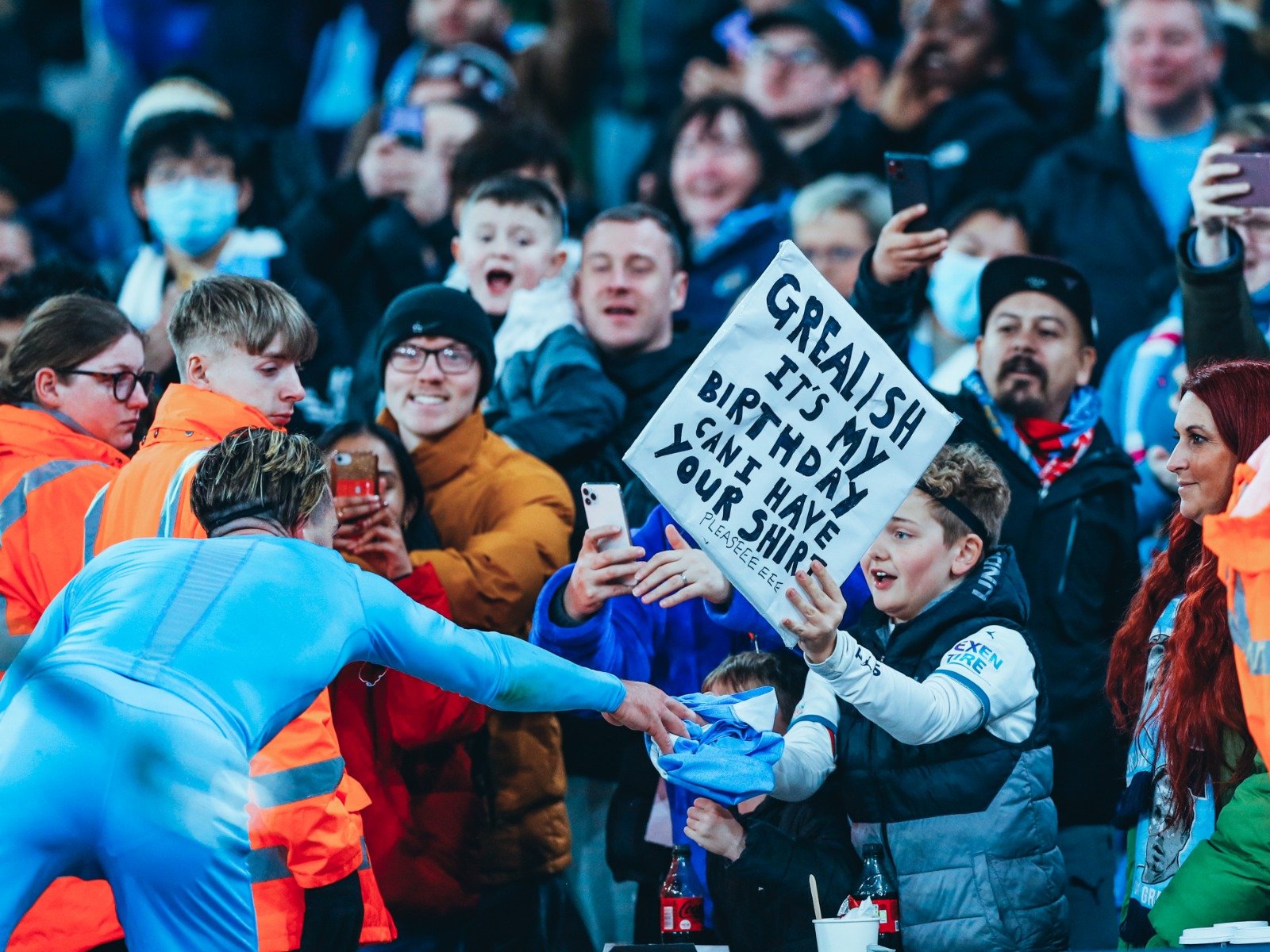 一支球队在 一支球队在